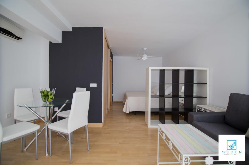 Apartamentos Seven Village Benalmádena Exterior photo