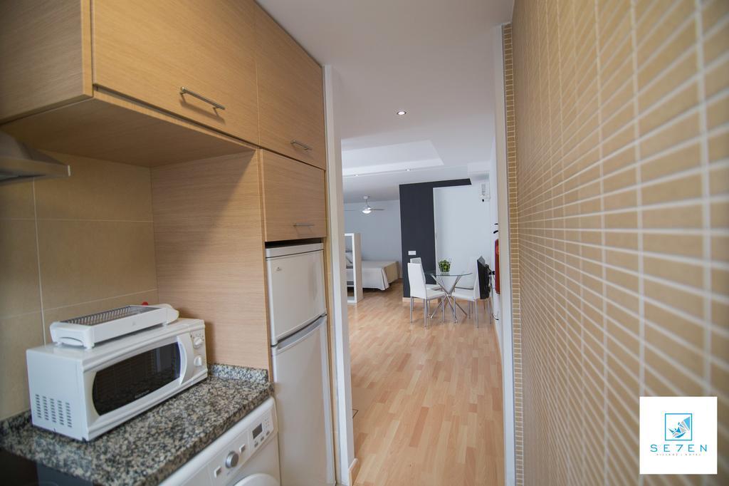 Apartamentos Seven Village Benalmádena Exterior photo